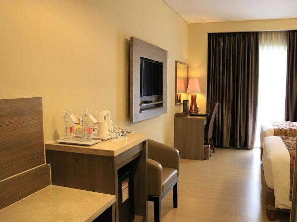BW Kemayoran Hotel & Convention Powered by Archipelago : photo 7 de la chambre deluxe twin room – non-smoking