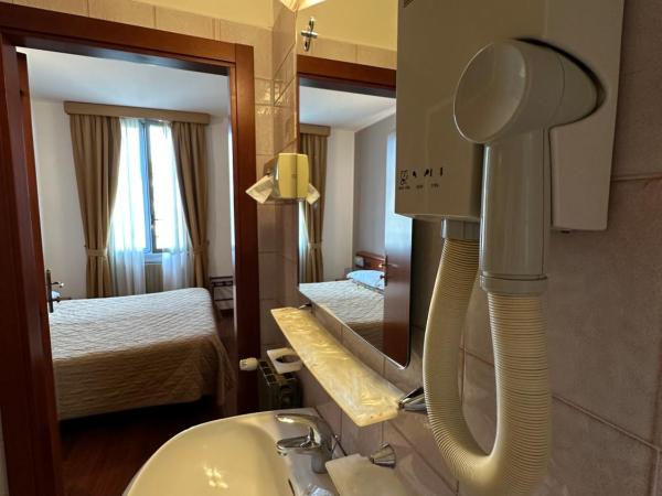 Hotel Aspromonte : photo 6 de la chambre chambre double Économique