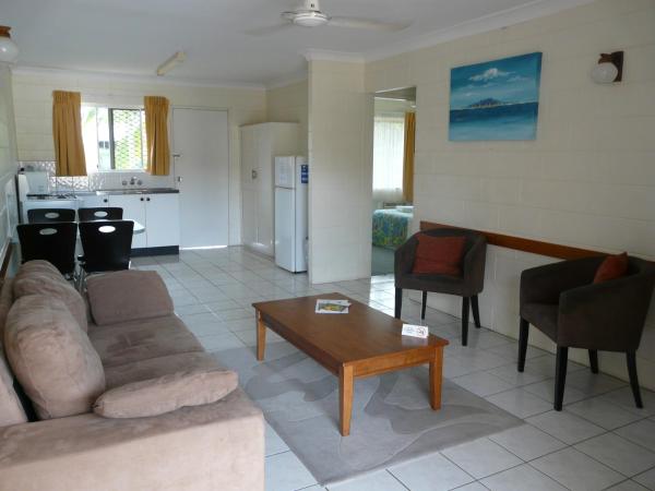 Oasis Inn Apartments : photo 2 de la chambre appartement 2 chambres