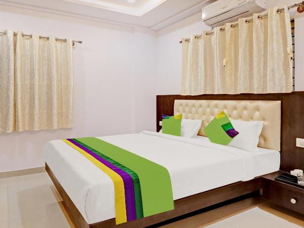 Treebo 98 Street : photo 1 de la chambre chambre double deluxe