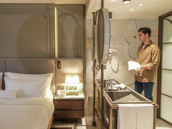 Stayso The House Hotel : photo 9 de la chambre hébergement lit king-size deluxe confort