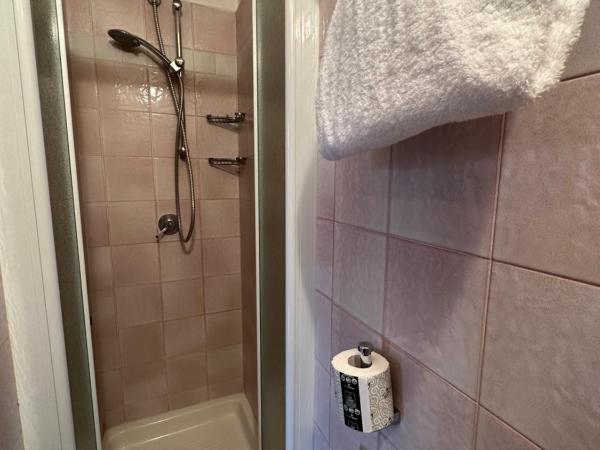 Hotel Aspromonte : photo 4 de la chambre chambre triple Économique