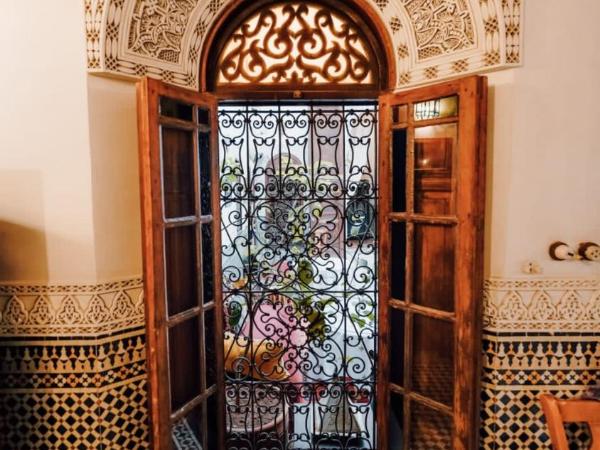 Riad Arabella : photo 4 de la chambre chambre double deluxe avec baignoire