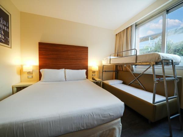 La Meridiana Bleisure Hotel : photo 7 de la chambre chambre familiale (2 adultes et 2 enfants)