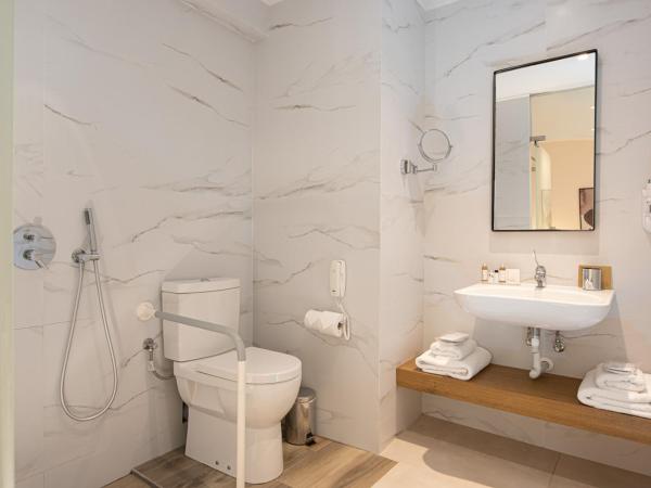 DOM Boutique Hotel : photo 5 de la chambre chambre double - accessible aux personnes à mobilité réduite 