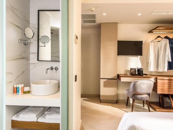 DOM Boutique Hotel : photo 2 de la chambre chambre double affaires