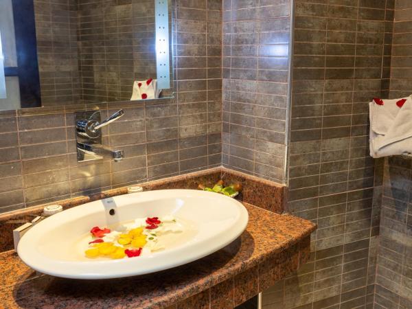 Tempoo Hotel Marrakech City Centre Adults Only : photo 4 de la chambre suite