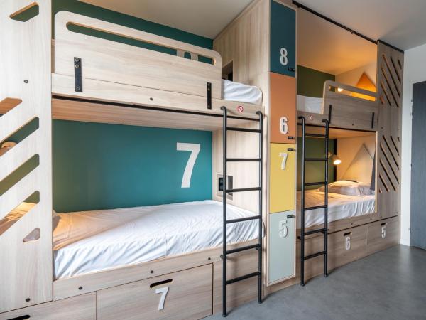 Whoo Bordeaux Bacalan - Hostel : photo 8 de la chambre dortoir privé de 8 lits