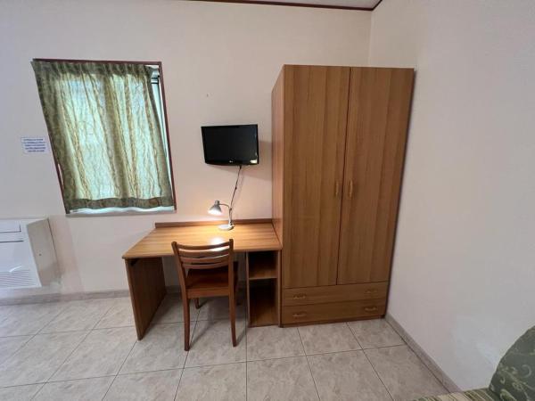 HOTEL MARE PINETA : photo 2 de la chambre chambre deluxe double ou lits jumeaux