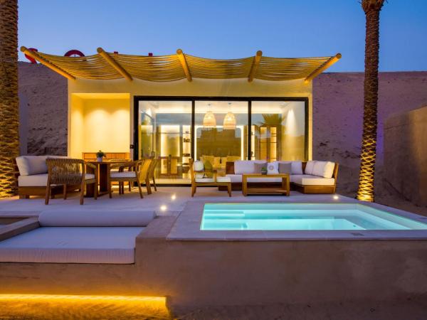 Terra Solis Dubai : photo 1 de la chambre cabine lit king-size orion avec piscine