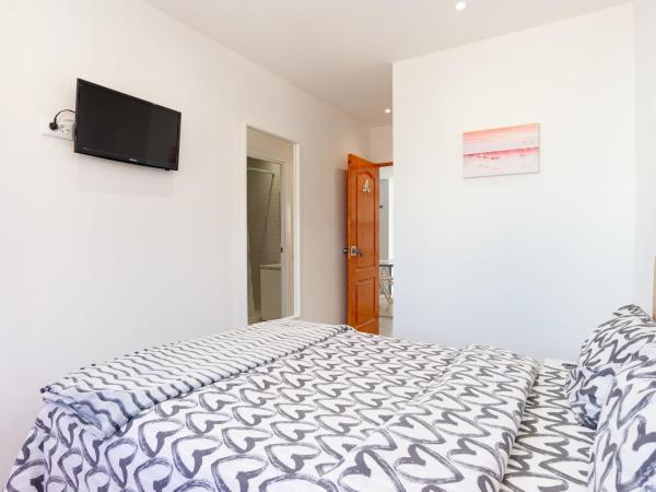 Rooms Breeze & Sun : photo 10 de la chambre chambre lits jumeaux