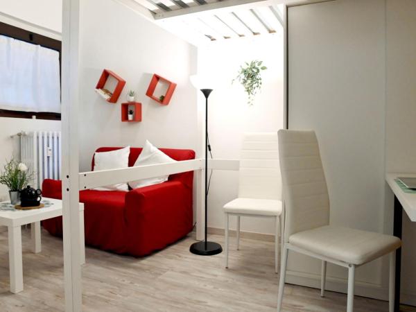 Lucca 22 : photo 4 de la chambre chambre simple avec salle de bains commune