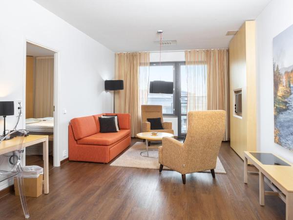 Hotel Levi Panorama & Levi Chalets : photo 1 de la chambre suite familiale (2 adultes + 1 enfant)