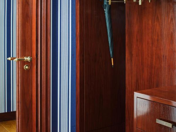 Casa Cipriani Milano : photo 4 de la chambre chambre lit king-size deluxe