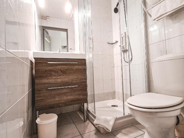 Hôtel Caravelle Contact Hôtel : photo 2 de la chambre chambre lits jumeaux