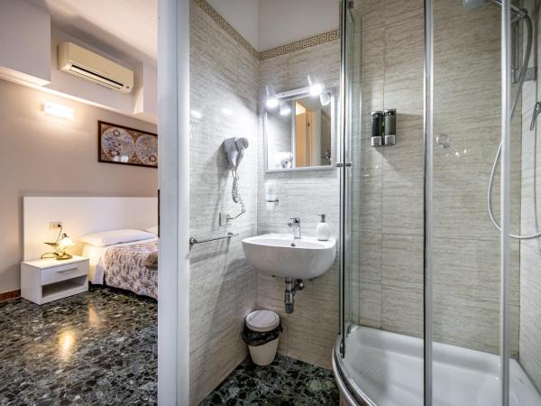 Maison Bianca B&B : photo 6 de la chambre chambre double supérieure