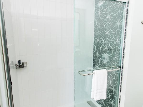 The Darwin Hotel : photo 3 de la chambre suite lit queen-size