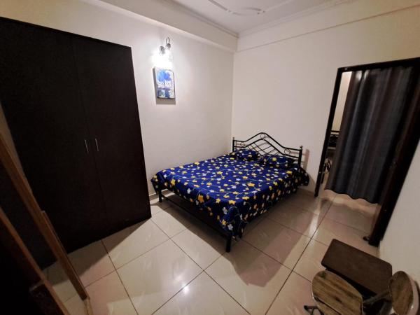 Private room with Sky Garden in Green Bacchus by Walias : photo 6 de la chambre chambre double avec balcon