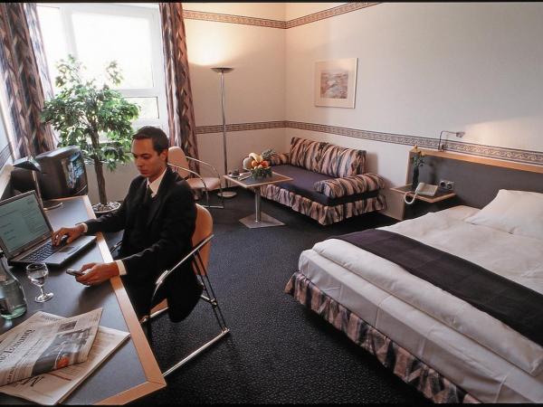 AMBER ECONTEL : photo 6 de la chambre chambre simple affaires