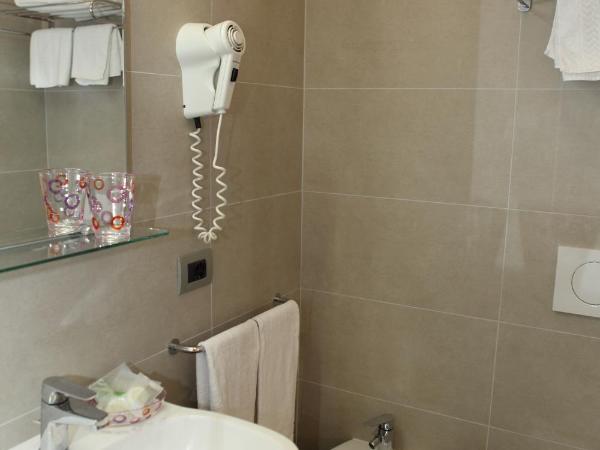 Hotel Pillon : photo 6 de la chambre petite chambre double ou lits jumeaux