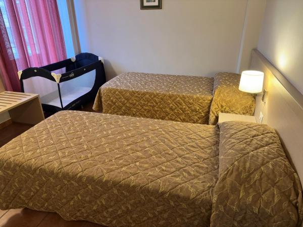 Domus San Bernardino : photo 5 de la chambre chambre lits jumeaux