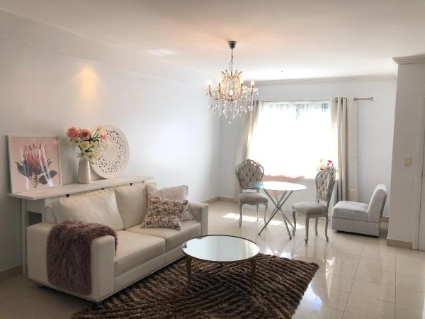 Sunny Rooms Mascot : photo 8 de la chambre chambre double