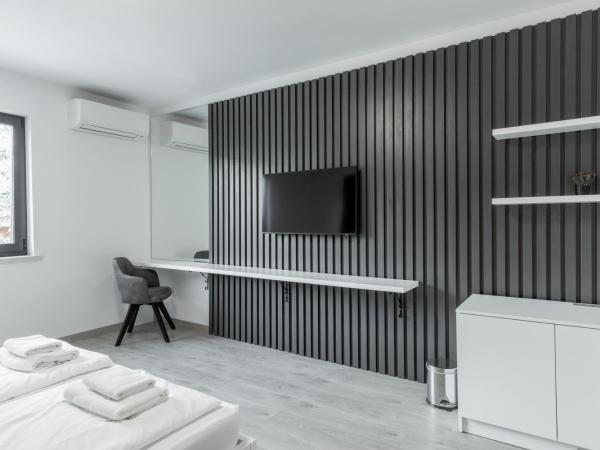 Boutique Suites Joyce Medulin with free parking : photo 10 de la chambre chambre double deluxe