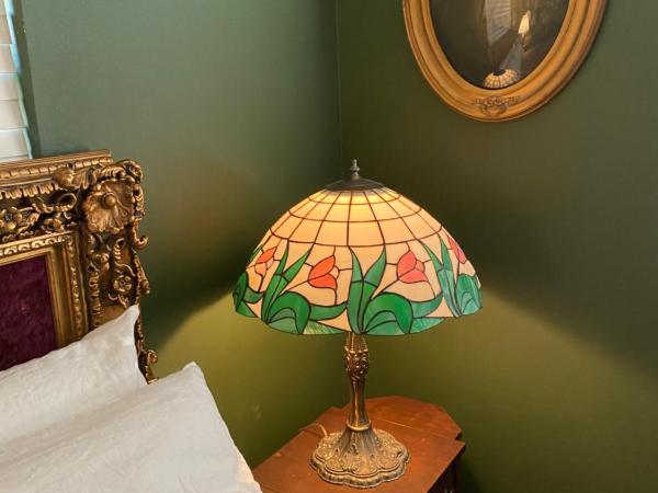 Phantom History House - Portrait Room : photo 5 de la chambre chambre lit queen-size