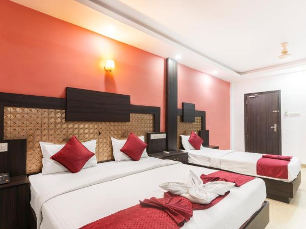 Hotel Kochi Crown : photo 5 de la chambre deluxe triple room non ac