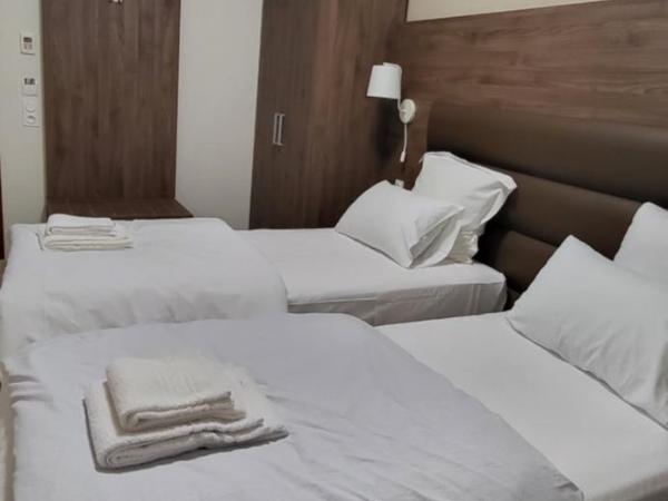 SQUARE HOTEL : photo 2 de la chambre chambre lits jumeaux Économique