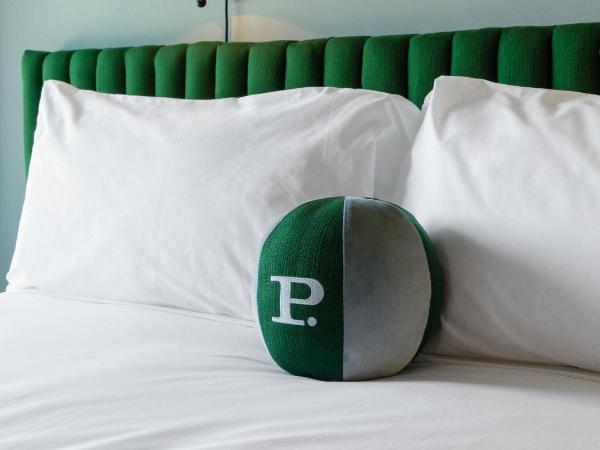 Palihotel Hollywood : photo 2 de la chambre chambre lit king-size - vue sur piscine