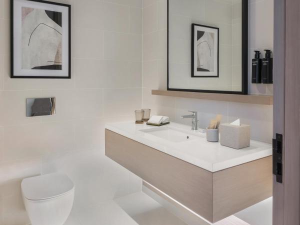 Vida Dubai Marina & Yacht Club : photo 5 de la chambre suite deluxe avec balcon privé - vue sur ville