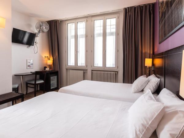 Hôtel Le Mondon : photo 7 de la chambre chambre lits jumeaux confort