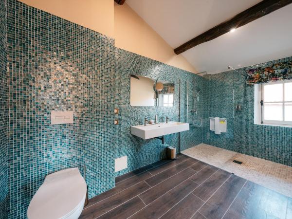 Le Clos Violette et Le 11 D'Aglaé - Appart' hôtel Design de Luxe : photo 6 de la chambre appartement prestige