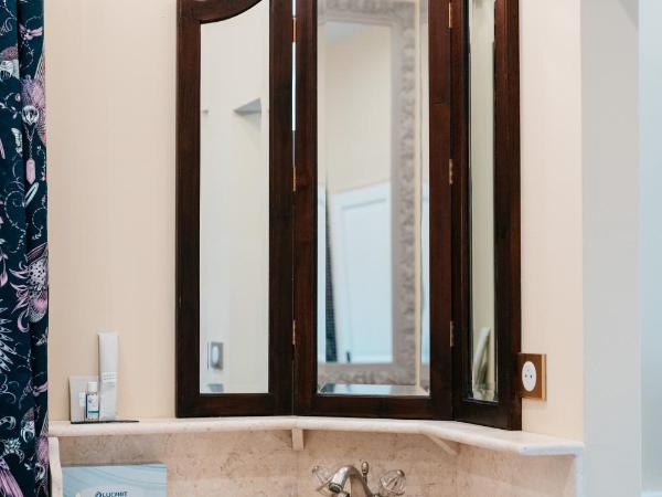 Le Clos Violette et Le 11 D'Aglaé - Appart' hôtel Design de Luxe : photo 5 de la chambre appartement standard