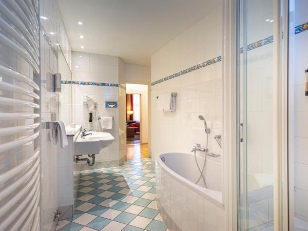 ACHAT Sternhotel Bonn : photo 8 de la chambre suite