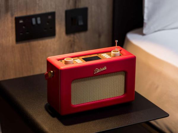 Radisson RED Hotel, Liverpool : photo 6 de la chambre suite junior