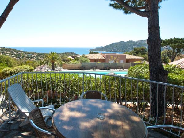 Résidence Marina Di Santa Giulia : photo 7 de la chambre villa classique 1 chambre - vue sur mer
