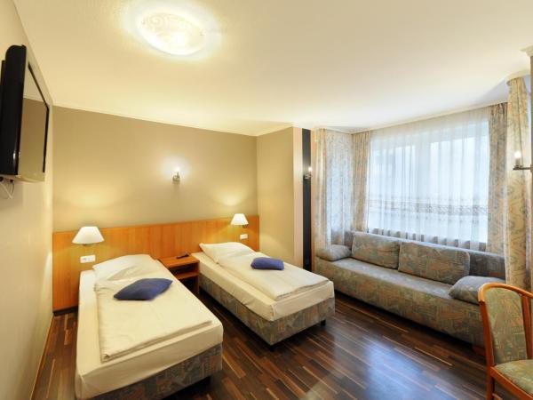 Fair Hotel Villa Diana : photo 3 de la chambre chambre lits jumeaux