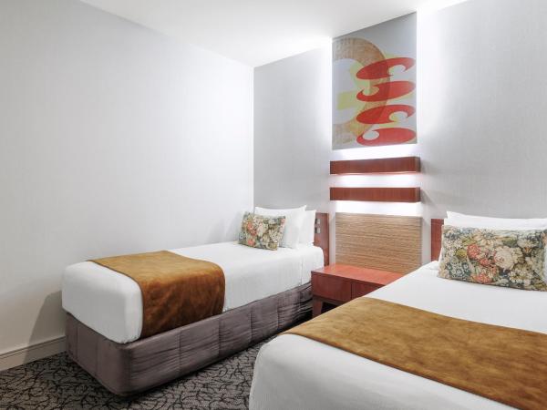 CityLife Wellington : photo 2 de la chambre suite 2 chambres excécutive avec 1 lit queen-size et 2 lits simples