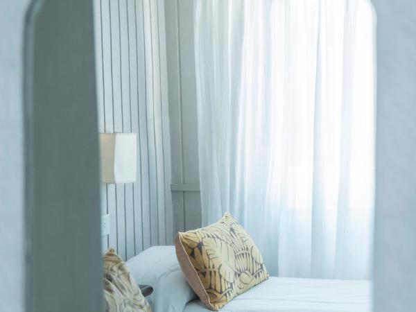 Tangoinn Club Hotel : photo 3 de la chambre chambre triple - vue sur lac