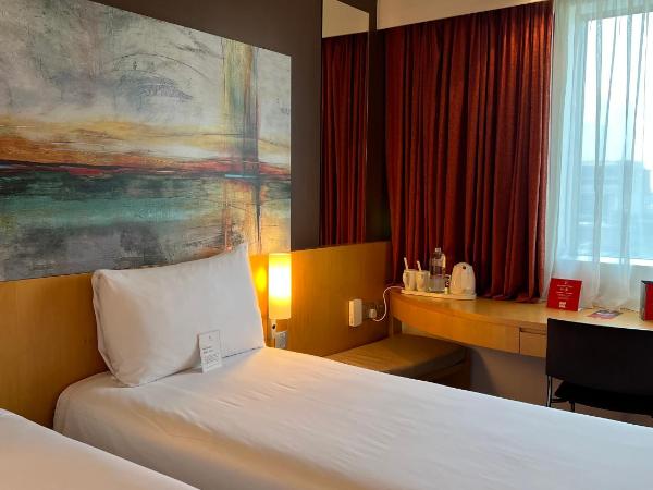 Ibis One Central - World Trade Centre Dubai : photo 2 de la chambre chambre lits jumeaux standard