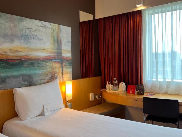 Ibis One Central - World Trade Centre Dubai : photo 3 de la chambre chambre lits jumeaux premium