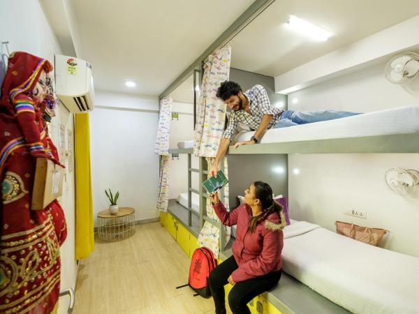 Moustache Hostel, Jaipur : photo 4 de la chambre dortoir mixte supérieur de 4 lits avec climatisation