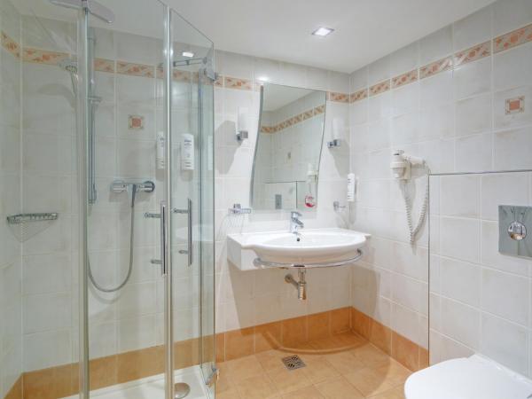 Imperial Hotel Ostrava : photo 2 de la chambre chambre simple confort