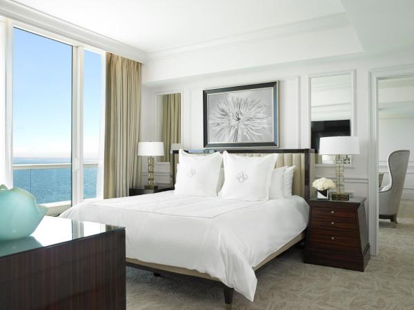 Acqualina Resort and Residences : photo 2 de la chambre suite lit king-size - pas de frais de service