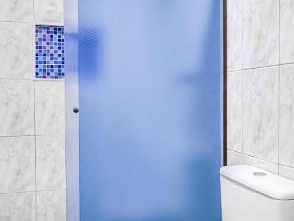 Hotel Urban : photo 9 de la chambre chambre lits jumeaux Économique