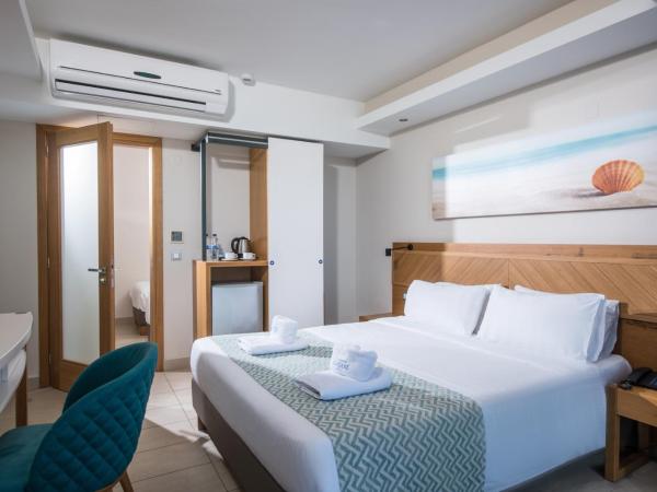 Royal & Imperial Belvedere Resort : photo 8 de la chambre chambre familiale supérieure - vue sur mer