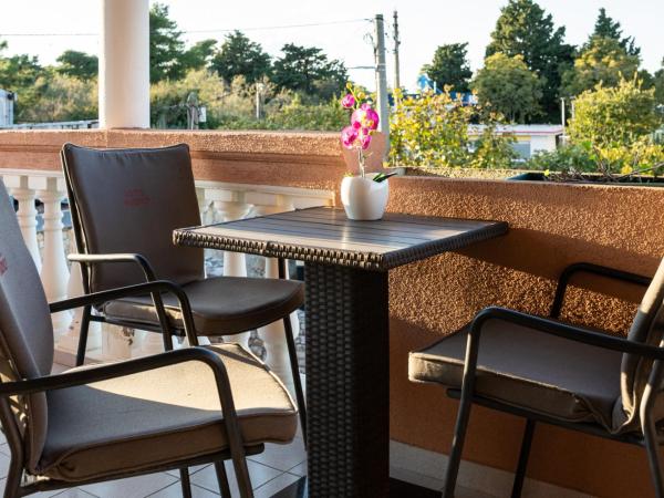 Hotel Marinko : photo 8 de la chambre chambre triple standard