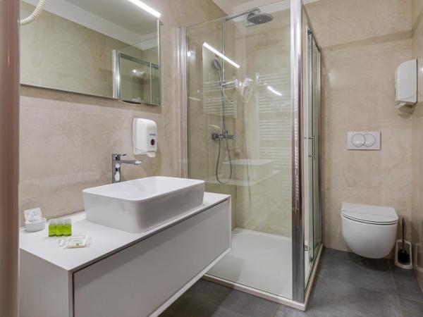 Hotel Marinko : photo 7 de la chambre chambre triple standard